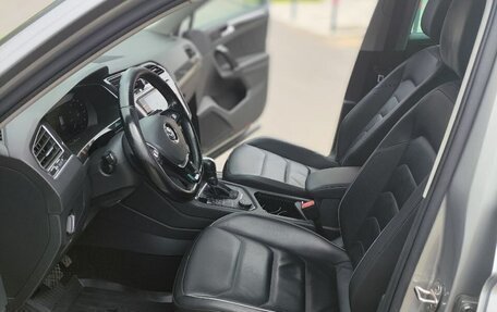 Volkswagen Tiguan II, 2018 год, 2 350 000 рублей, 9 фотография