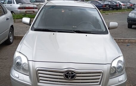 Toyota Avensis III рестайлинг, 2005 год, 780 000 рублей, 3 фотография