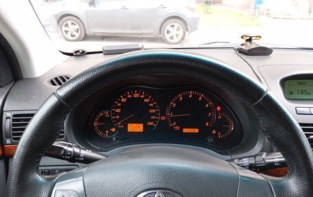 Toyota Avensis III рестайлинг, 2005 год, 780 000 рублей, 7 фотография