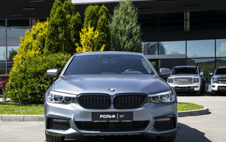 BMW 5 серия, 2019 год, 3 896 000 рублей, 2 фотография