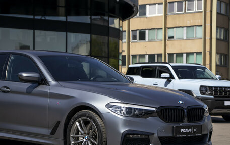 BMW 5 серия, 2019 год, 3 896 000 рублей, 20 фотография