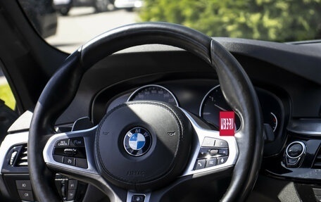 BMW 5 серия, 2019 год, 3 896 000 рублей, 12 фотография
