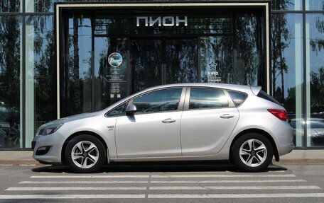 Opel Astra J, 2013 год, 795 000 рублей, 2 фотография