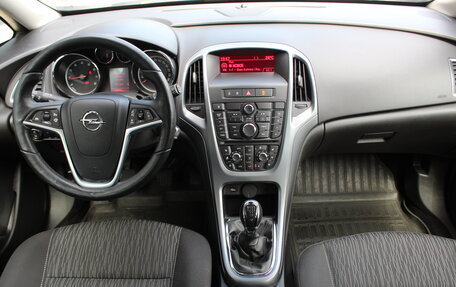 Opel Astra J, 2013 год, 795 000 рублей, 5 фотография