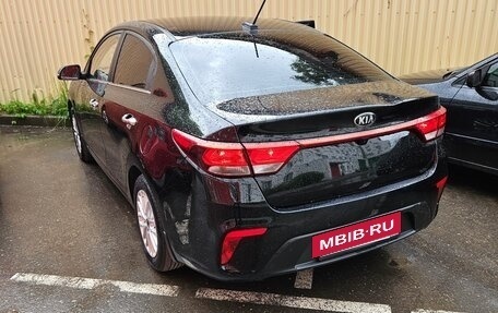 KIA Rio IV, 2018 год, 1 300 000 рублей, 3 фотография