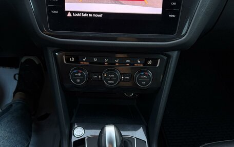 Volkswagen Tiguan II, 2021 год, 2 200 000 рублей, 5 фотография