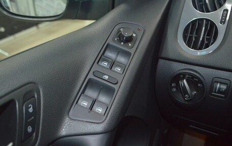 Volkswagen Tiguan I, 2012 год, 1 399 000 рублей, 37 фотография
