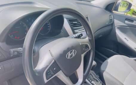 Hyundai Solaris II рестайлинг, 2014 год, 1 250 000 рублей, 10 фотография
