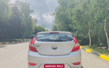 Hyundai Solaris II рестайлинг, 2014 год, 1 250 000 рублей, 4 фотография
