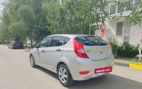 Hyundai Solaris II рестайлинг, 2014 год, 1 250 000 рублей, 5 фотография