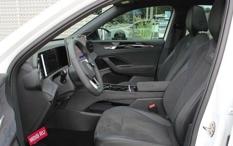 Volkswagen Tiguan, 2025 год, 4 750 000 рублей, 14 фотография