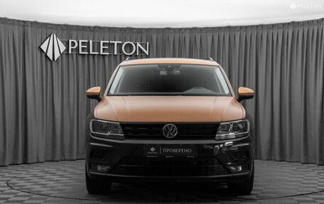 Volkswagen Tiguan II, 2018 год, 2 040 000 рублей, 3 фотография