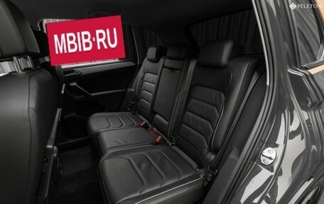 Volkswagen Tiguan II, 2018 год, 2 040 000 рублей, 14 фотография