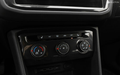 Volkswagen Tiguan II, 2018 год, 2 040 000 рублей, 21 фотография