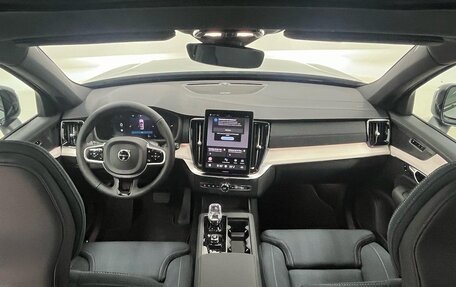 Volvo XC90 II рестайлинг, 2025 год, 12 990 000 рублей, 9 фотография