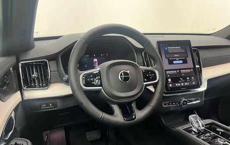 Volvo XC90 II рестайлинг, 2025 год, 12 990 000 рублей, 13 фотография