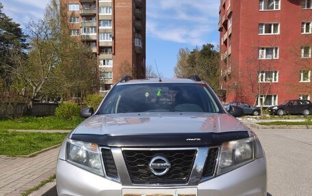 Nissan Terrano III, 2014 год, 830 000 рублей, 2 фотография