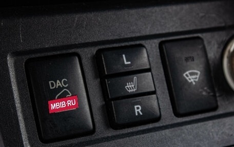 Toyota RAV4, 2007 год, 1 099 000 рублей, 17 фотография
