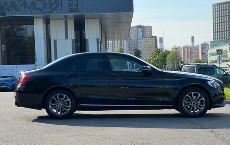 Mercedes-Benz C-Класс, 2017 год, 2 500 000 рублей, 5 фотография