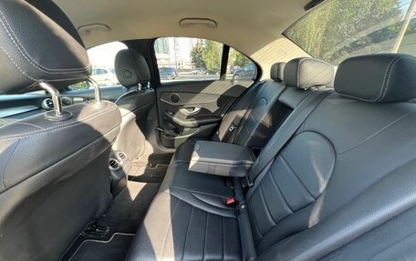 Mercedes-Benz C-Класс, 2017 год, 2 500 000 рублей, 22 фотография