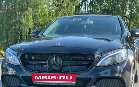 Mercedes-Benz C-Класс, 2017 год, 2 500 000 рублей, 26 фотография