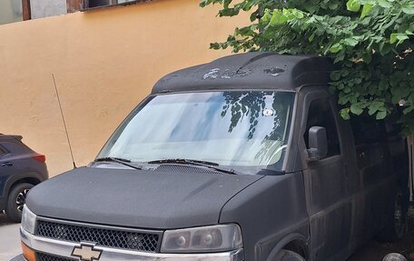 Chevrolet Express II, 2007 год, 1 900 000 рублей, 2 фотография