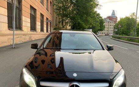 Mercedes-Benz GLA, 2014 год, 1 800 000 рублей, 3 фотография