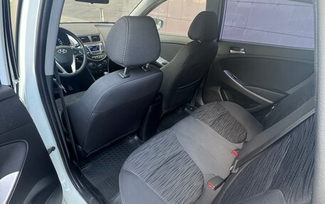 Hyundai Solaris II рестайлинг, 2014 год, 870 000 рублей, 9 фотография