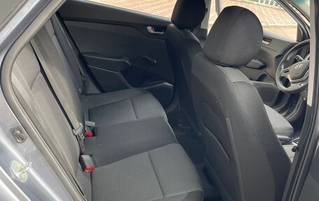 Hyundai Solaris II рестайлинг, 2017 год, 1 150 000 рублей, 7 фотография