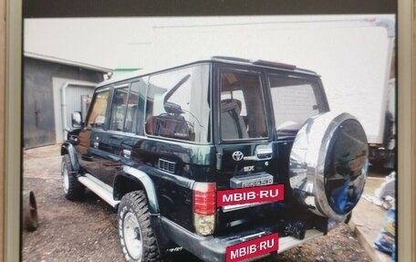 Toyota Land Cruiser 70, 1993 год, 1 500 000 рублей, 8 фотография
