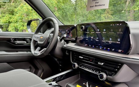 Chevrolet Tahoe IV, 2024 год, 18 500 000 рублей, 25 фотография