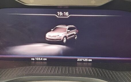 Skoda Kodiaq I, 2019 год, 2 350 000 рублей, 8 фотография