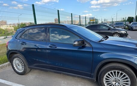 Mercedes-Benz GLA, 2019 год, 3 000 000 рублей, 5 фотография
