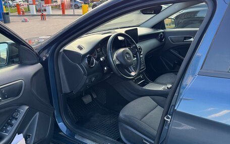 Mercedes-Benz GLA, 2019 год, 3 000 000 рублей, 8 фотография
