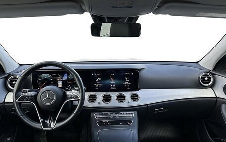 Mercedes-Benz E-Класс, 2021 год, 4 800 000 рублей, 8 фотография