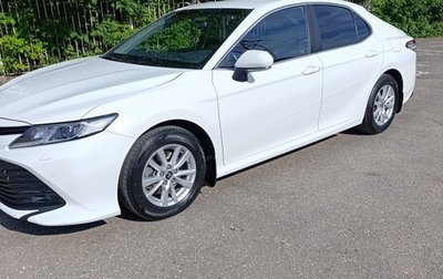 Toyota Camry, 2018 год, 2 700 000 рублей, 1 фотография