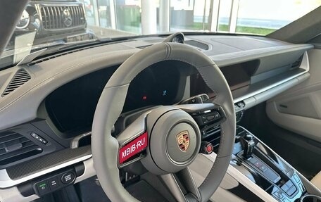 Porsche 911, 2025 год, 26 000 000 рублей, 12 фотография