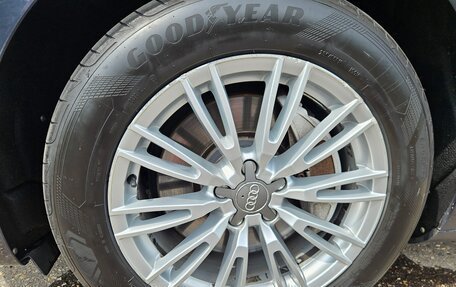 Audi A8, 2014 год, 2 390 000 рублей, 34 фотография