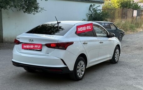 Hyundai Solaris II рестайлинг, 2021 год, 1 130 000 рублей, 6 фотография