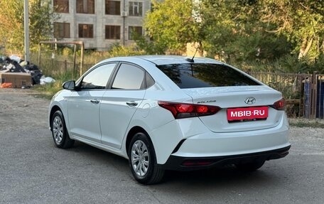 Hyundai Solaris II рестайлинг, 2021 год, 1 130 000 рублей, 5 фотография