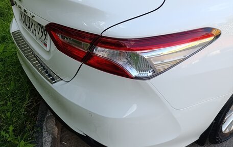 Toyota Camry, 2018 год, 2 700 000 рублей, 12 фотография