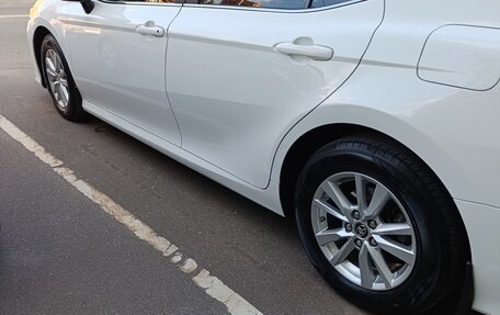 Toyota Camry, 2018 год, 2 700 000 рублей, 9 фотография