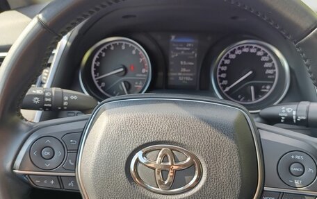 Toyota Camry, 2018 год, 2 700 000 рублей, 21 фотография
