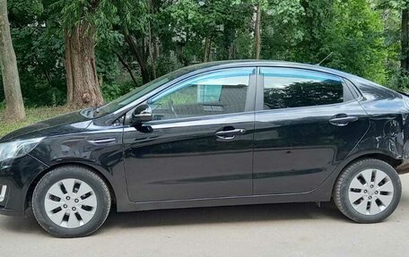 KIA Rio III рестайлинг, 2013 год, 500 000 рублей, 2 фотография