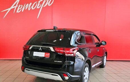 Mitsubishi Outlander III рестайлинг 3, 2019 год, 1 645 000 рублей, 5 фотография