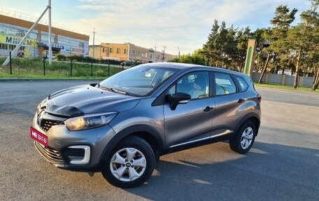 Renault Kaptur I рестайлинг, 2017 год, 765 000 рублей, 1 фотография