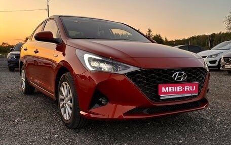 Hyundai Solaris II рестайлинг, 2021 год, 1 550 000 рублей, 1 фотография