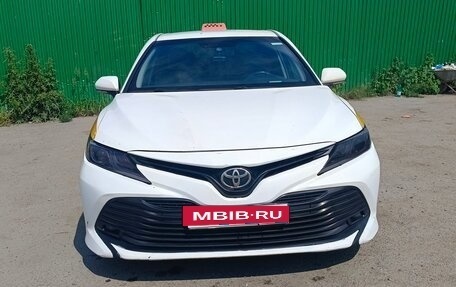 Toyota Camry, 2019 год, 1 500 000 рублей, 1 фотография