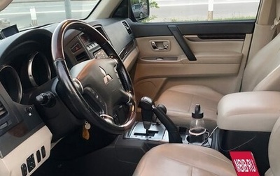 Mitsubishi Pajero IV, 2008 год, 2 450 000 рублей, 1 фотография