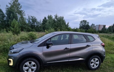 Renault Kaptur I рестайлинг, 2017 год, 765 000 рублей, 26 фотография